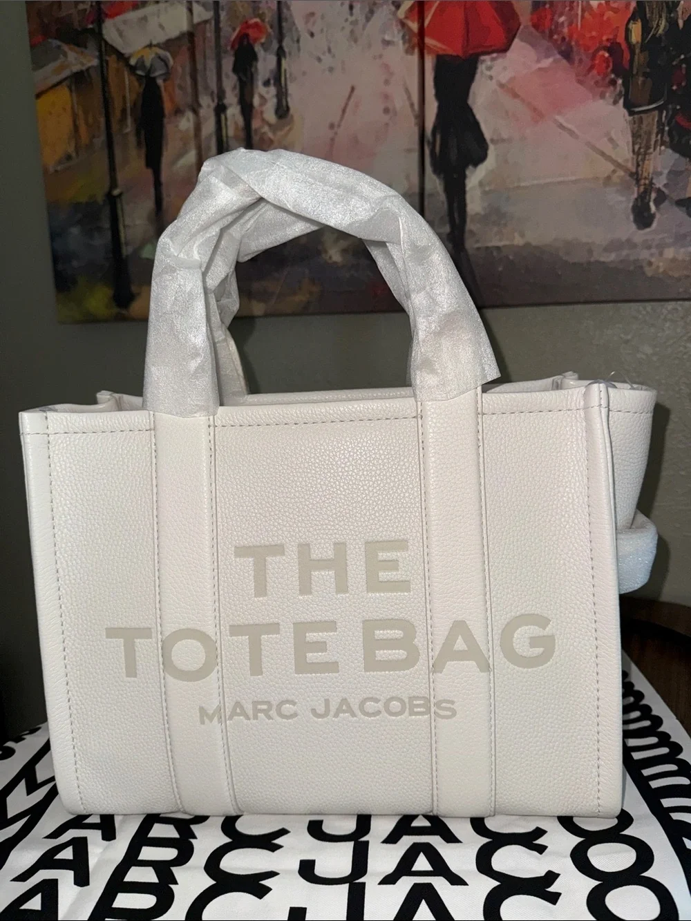 Marc Jacobs The Leather Medium Tote Bag